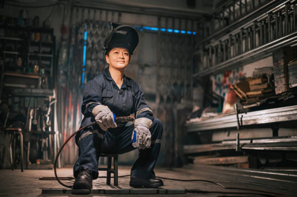 Affordable Welder Services in Bakersfield Country Clu, CA